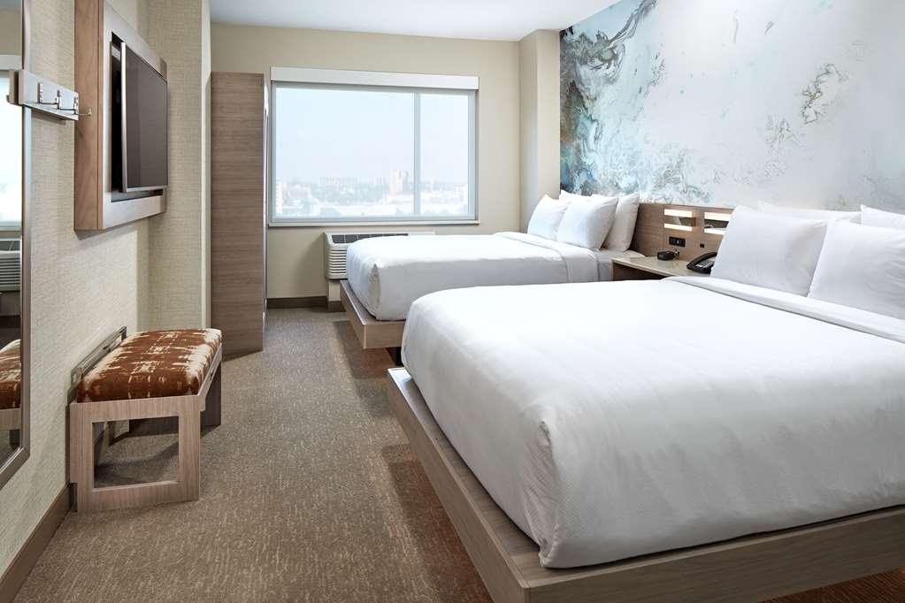 Cambria Hotel & Suites Anaheim Resort Area Habitación foto